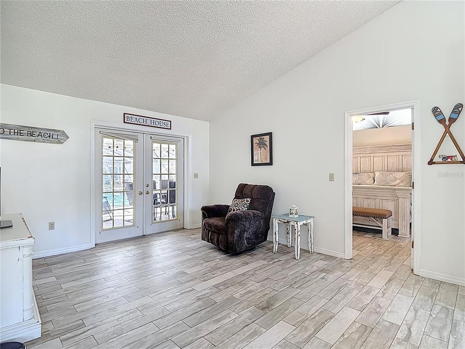 En Venta: $534,900 (4 camas, 2 baños, 2534 Pies cuadrados)