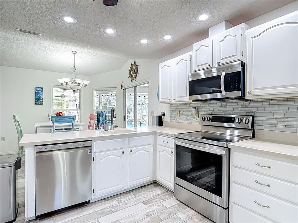 En Venta: $534,900 (4 camas, 2 baños, 2534 Pies cuadrados)