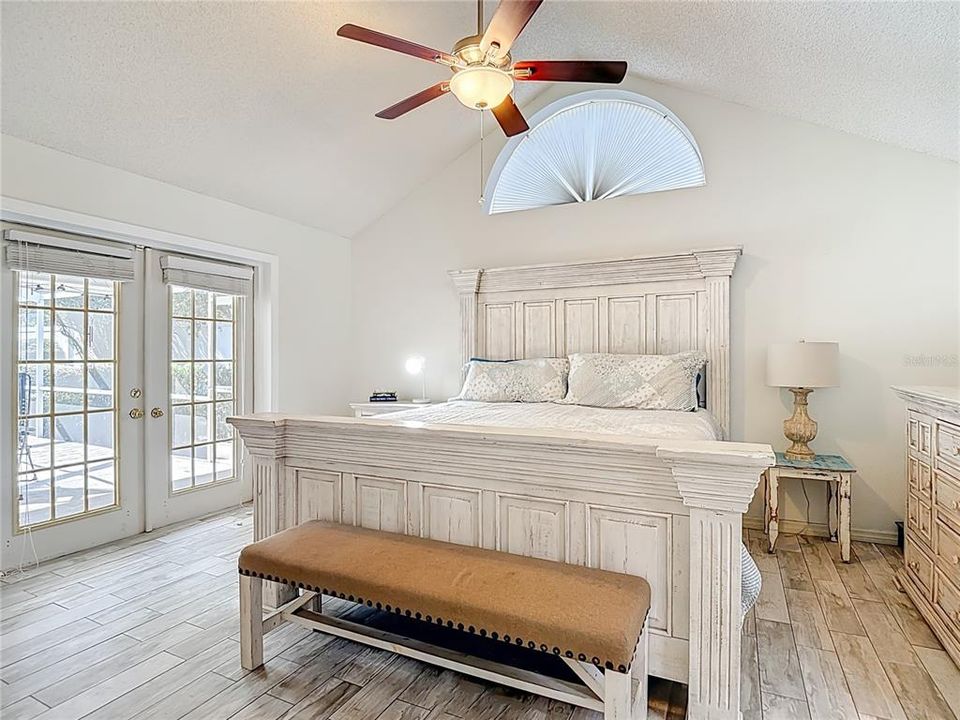 En Venta: $534,900 (4 camas, 2 baños, 2534 Pies cuadrados)