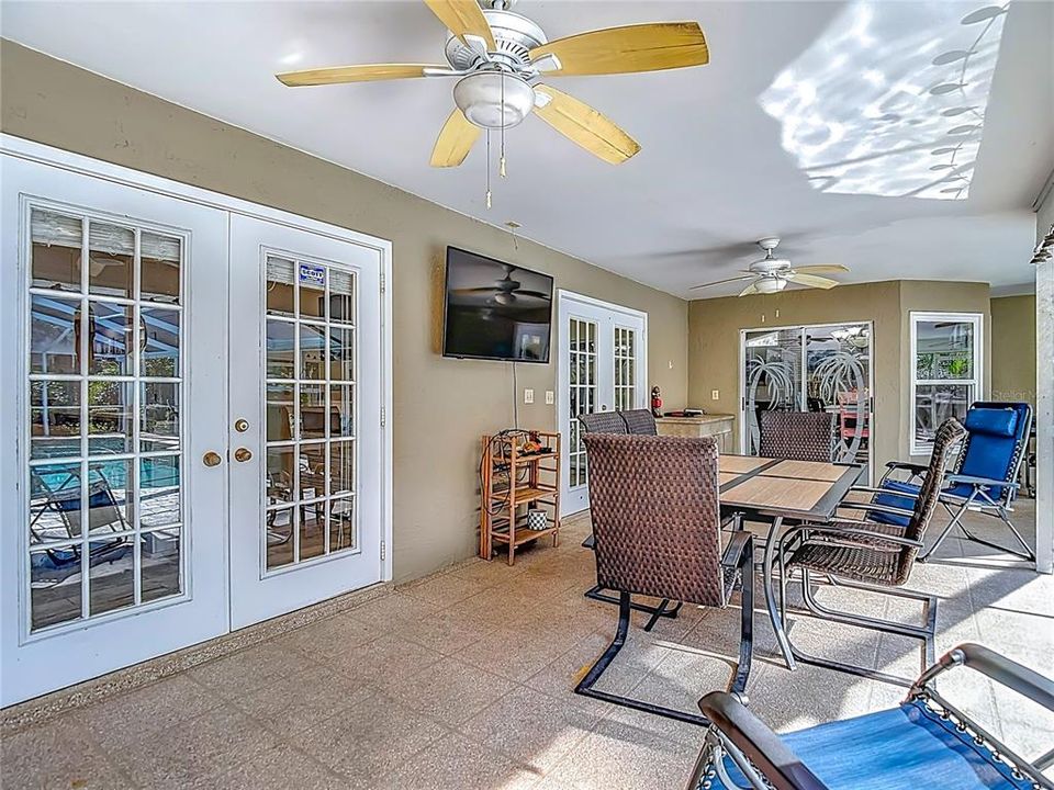 En Venta: $534,900 (4 camas, 2 baños, 2534 Pies cuadrados)