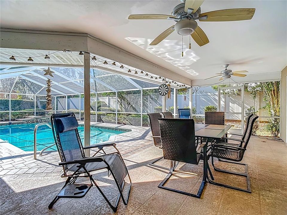 En Venta: $534,900 (4 camas, 2 baños, 2534 Pies cuadrados)