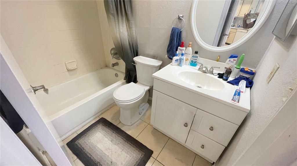 На продажу: $140,000 (2 спален, 2 ванн, 864 Квадратных фут)