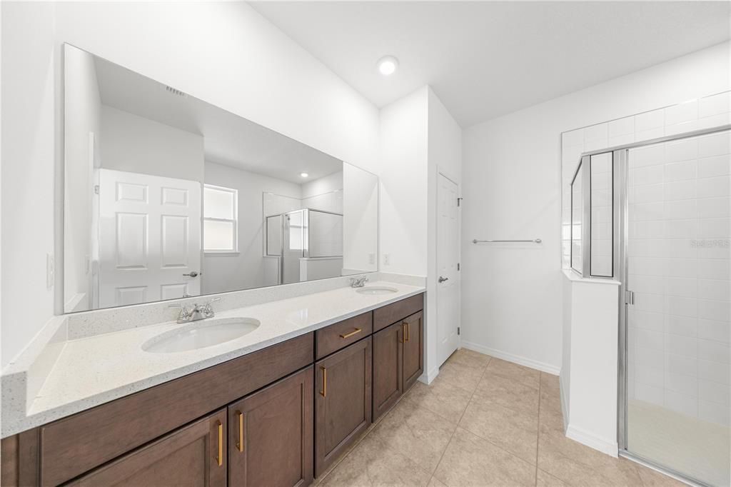 En Renta: $1,995 (3 camas, 2 baños, 1856 Pies cuadrados)