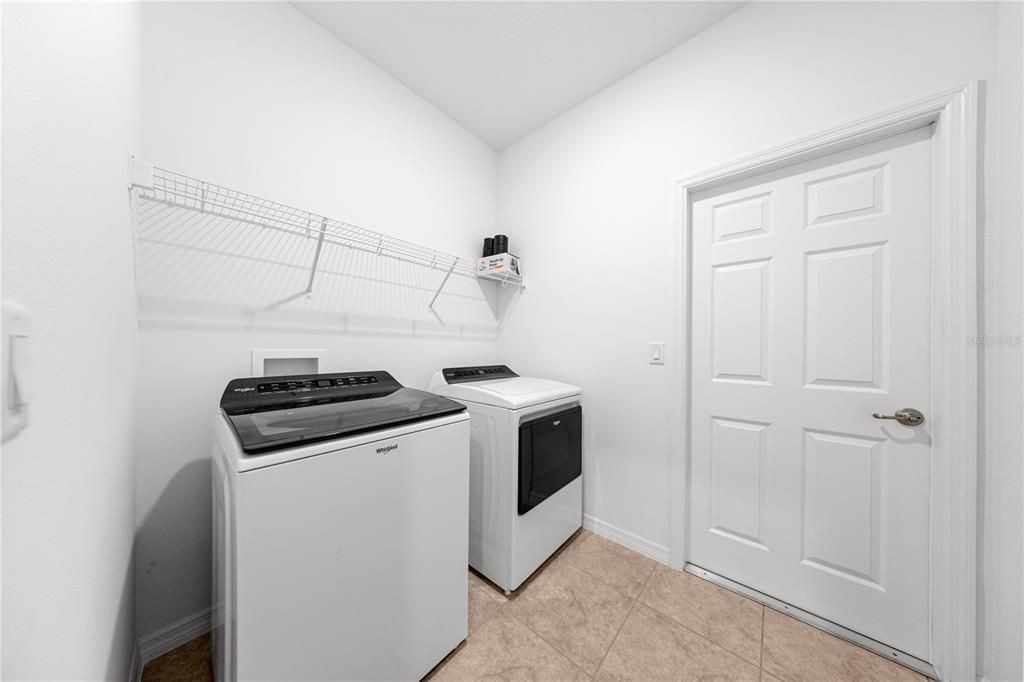 En Renta: $1,995 (3 camas, 2 baños, 1856 Pies cuadrados)