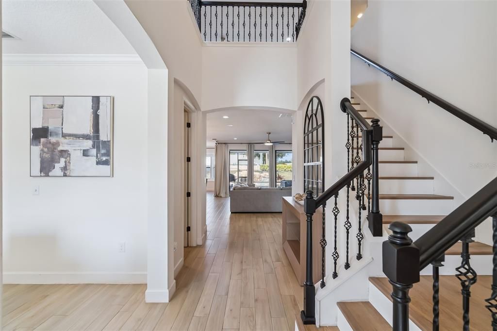 For Sale: $1,379,990 (6 beds, 4 baths, 5051 Square Feet)