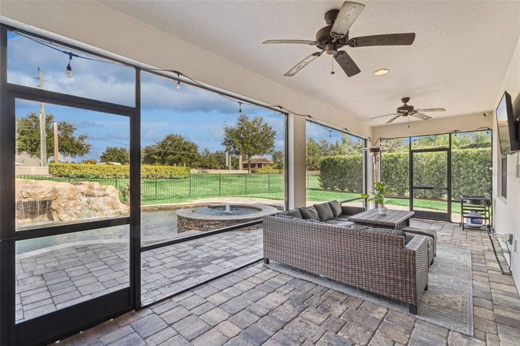 For Sale: $1,379,990 (6 beds, 4 baths, 5051 Square Feet)