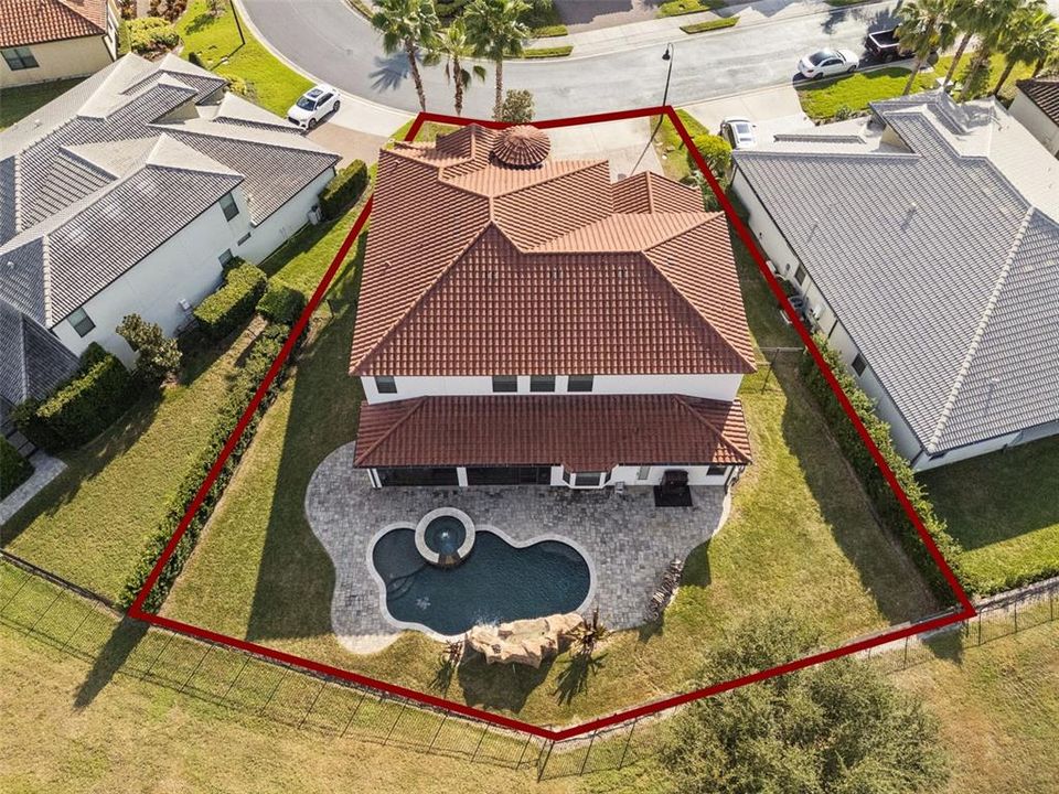 For Sale: $1,379,990 (6 beds, 4 baths, 5051 Square Feet)