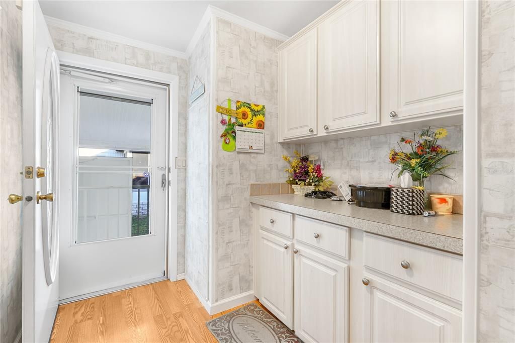 待售: $197,500 (2 贝兹, 2 浴室, 1436 平方英尺)