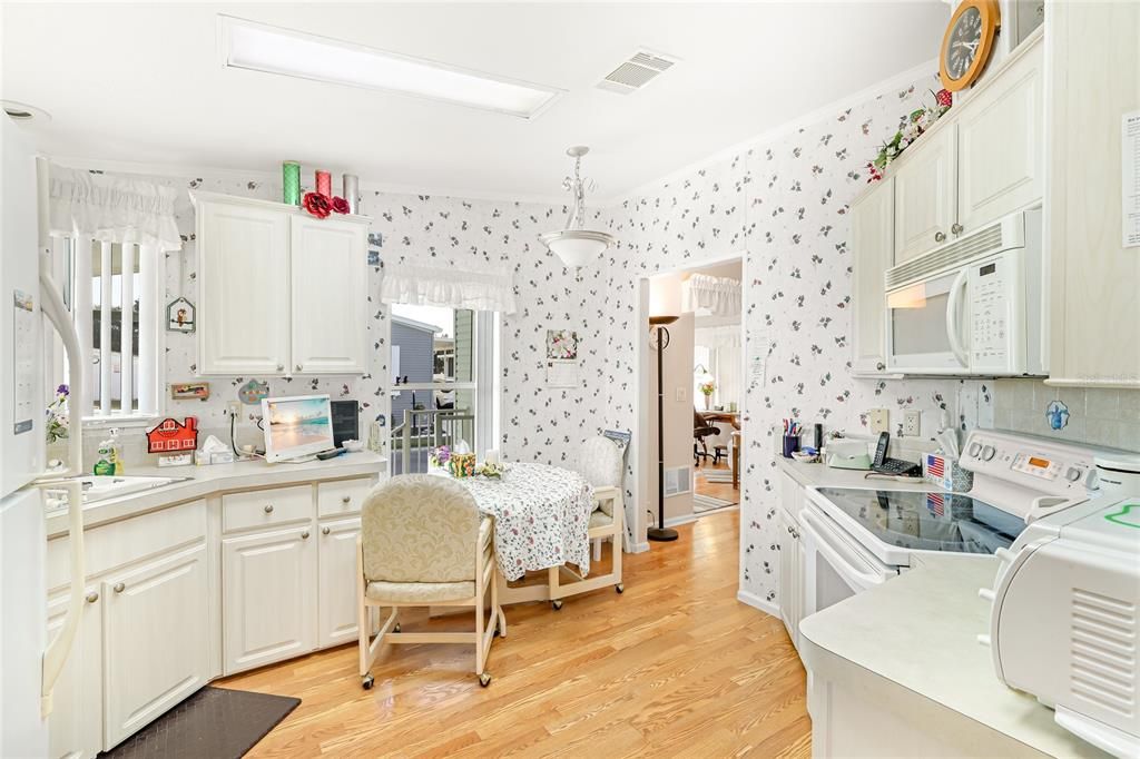 待售: $197,500 (2 贝兹, 2 浴室, 1436 平方英尺)