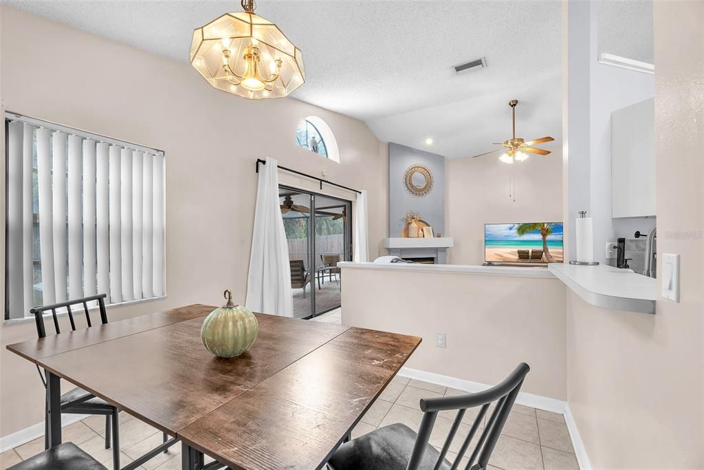 For Sale: $339,000 (3 beds, 2 baths, 1433 Square Feet)