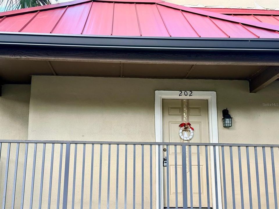 待售: $150,000 (2 贝兹, 1 浴室, 912 平方英尺)