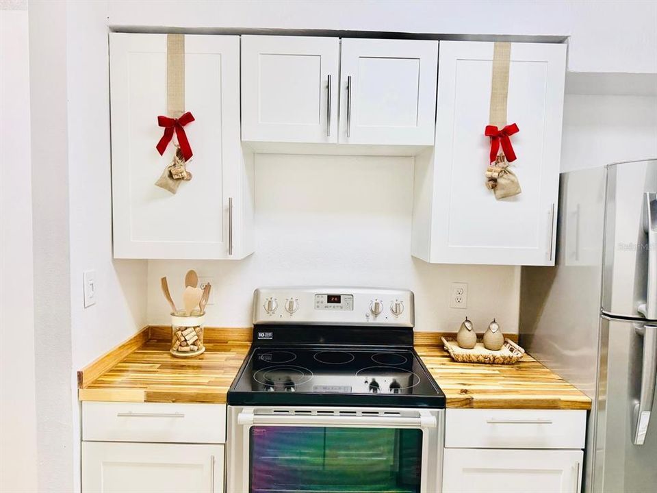 待售: $150,000 (2 贝兹, 1 浴室, 912 平方英尺)