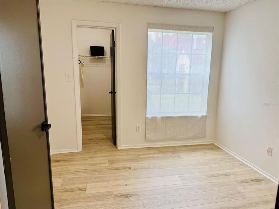 待售: $150,000 (2 贝兹, 1 浴室, 912 平方英尺)