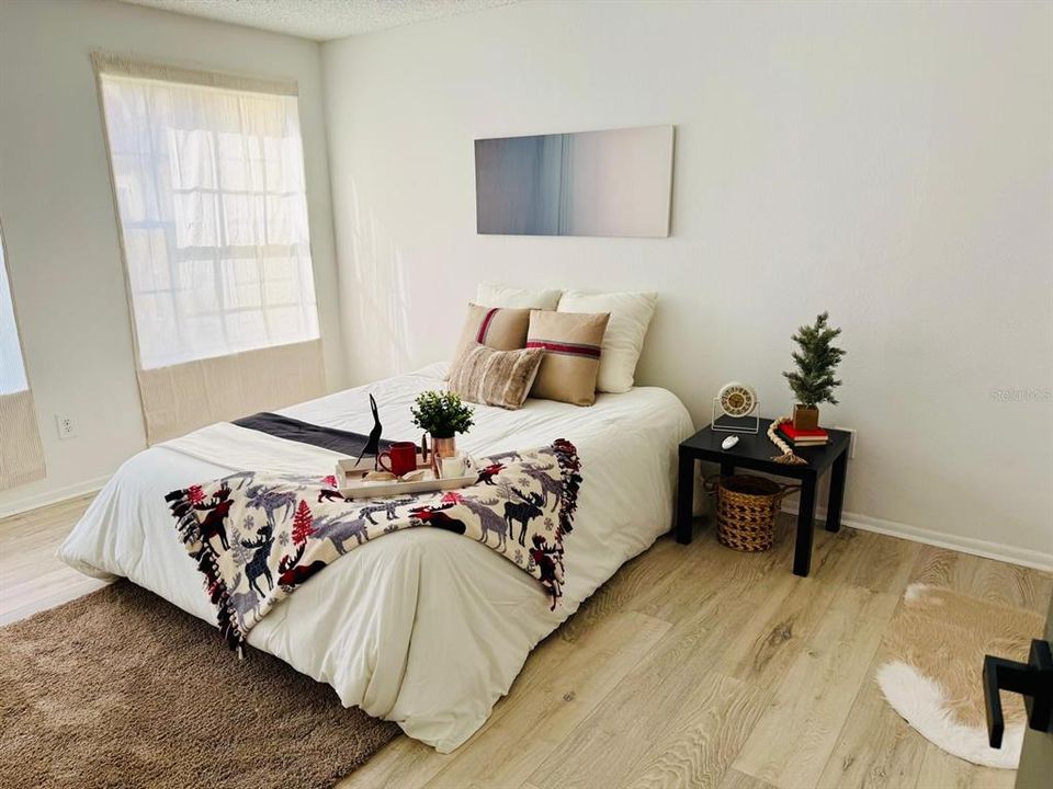 待售: $150,000 (2 贝兹, 1 浴室, 912 平方英尺)