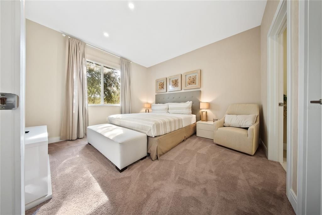 For Sale: $460,000 (4 beds, 4 baths, 2396 Square Feet)