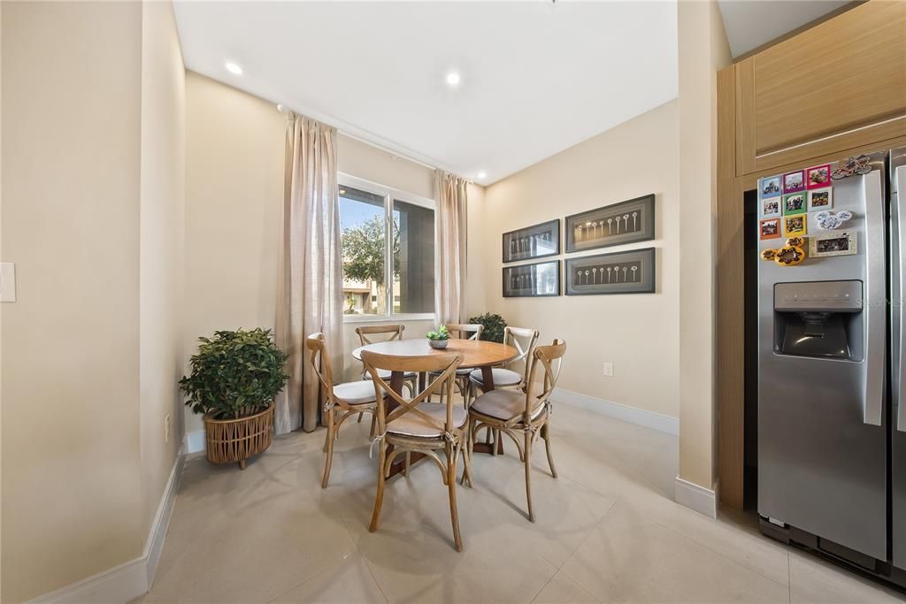 For Sale: $460,000 (4 beds, 4 baths, 2396 Square Feet)