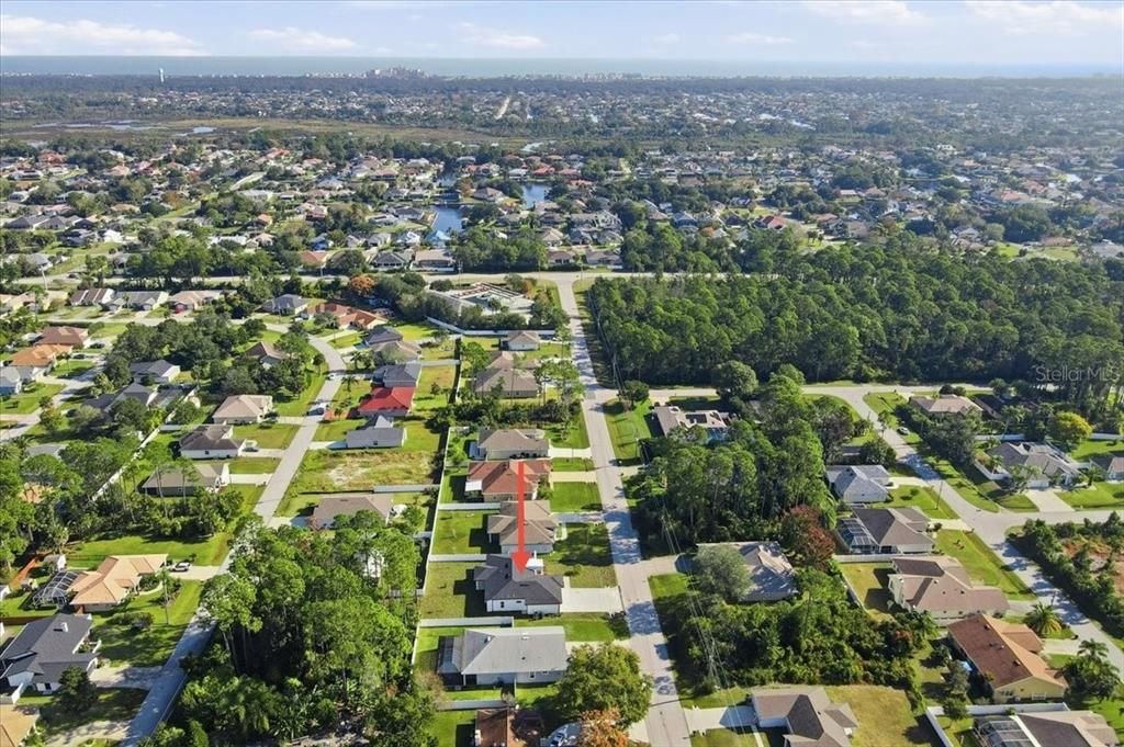 For Sale: $449,000 (3 beds, 3 baths, 1810 Square Feet)