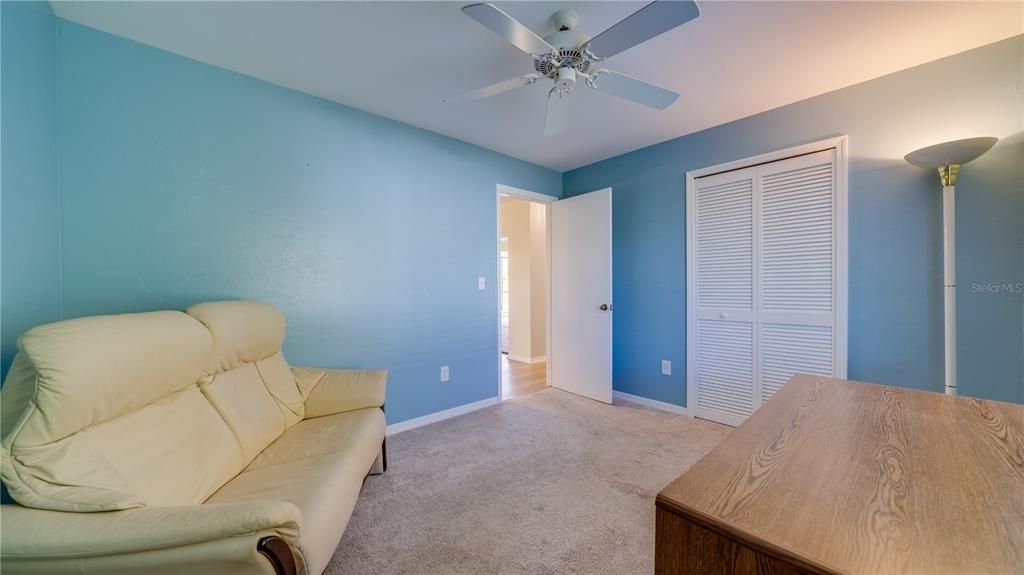 For Sale: $359,000 (3 beds, 2 baths, 1752 Square Feet)