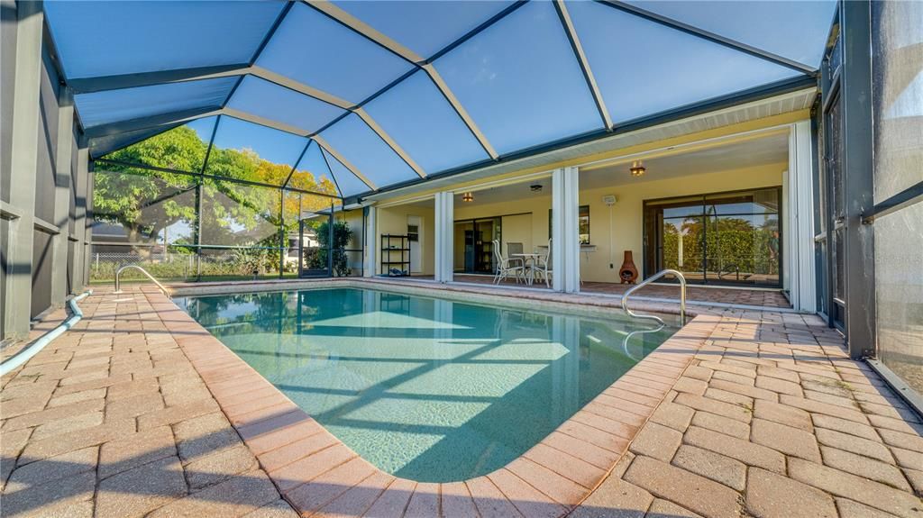 For Sale: $359,000 (3 beds, 2 baths, 1752 Square Feet)