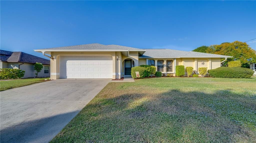 For Sale: $359,000 (3 beds, 2 baths, 1752 Square Feet)