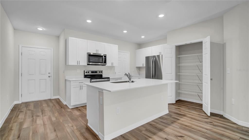 For Rent: $1,850 (3 beds, 2 baths, 1535 Square Feet)