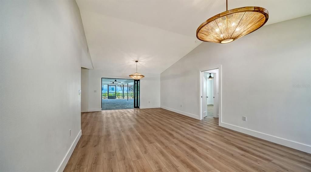 For Rent: $5,950 (3 beds, 3 baths, 2209 Square Feet)