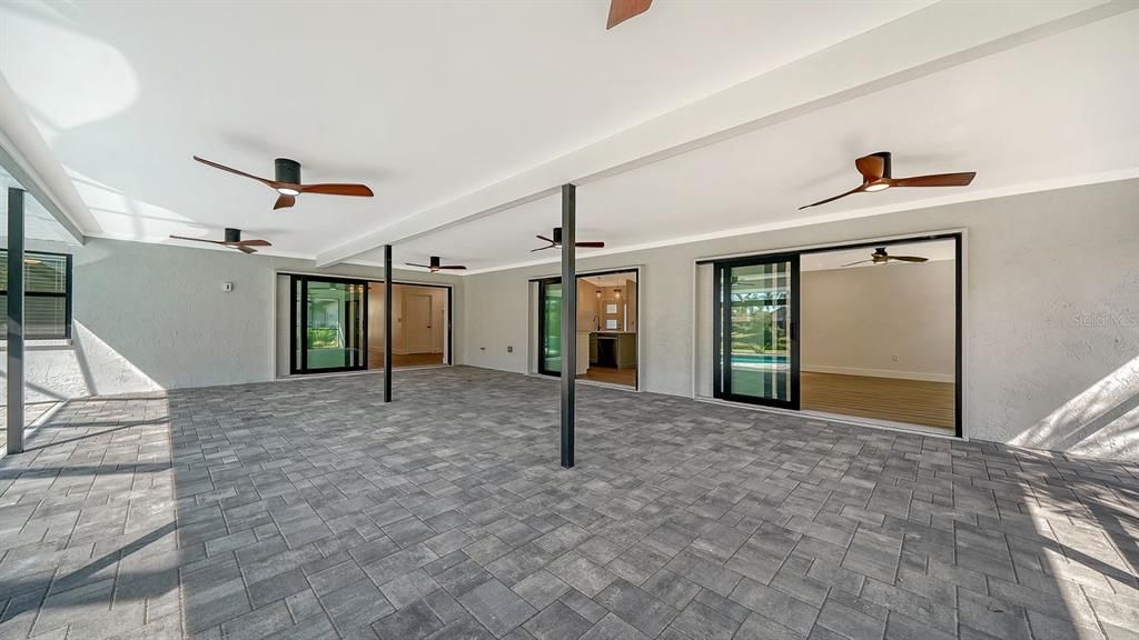 For Rent: $5,950 (3 beds, 3 baths, 2209 Square Feet)