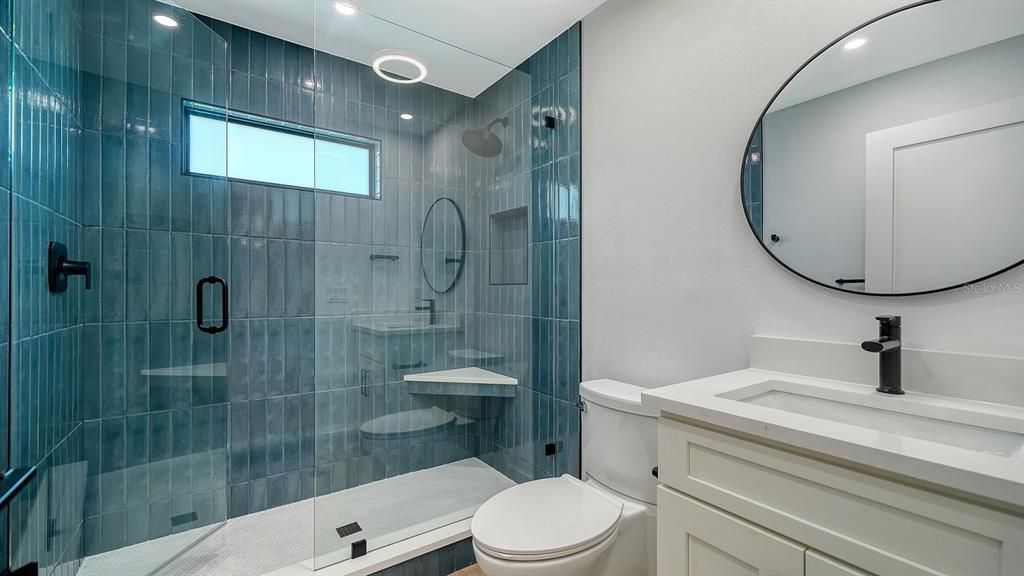 For Rent: $5,950 (3 beds, 3 baths, 2209 Square Feet)