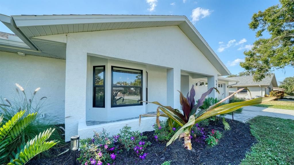 For Rent: $5,950 (3 beds, 3 baths, 2209 Square Feet)