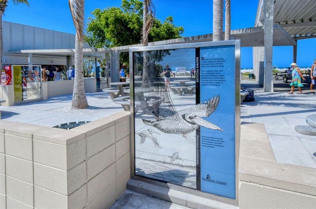 For Rent: $5,950 (3 beds, 3 baths, 2209 Square Feet)