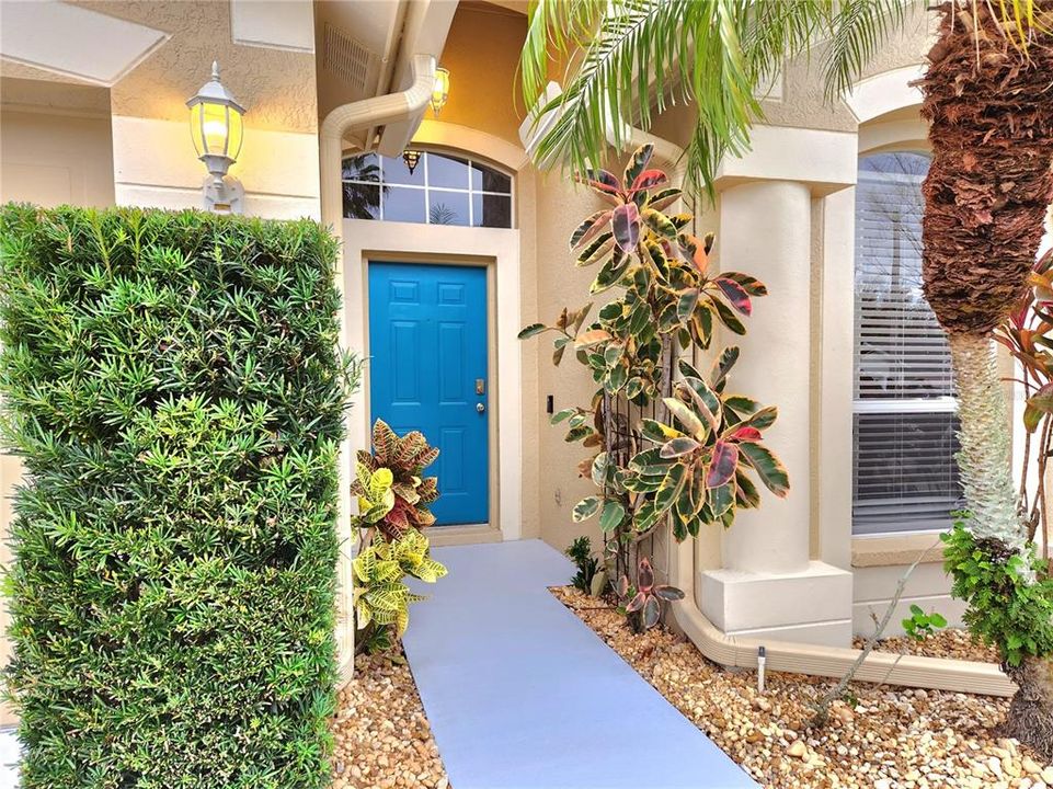 For Sale: $465,000 (4 beds, 2 baths, 2105 Square Feet)