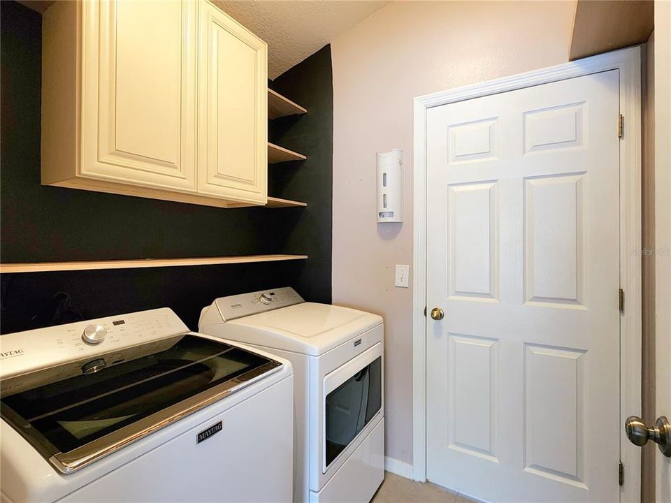 For Sale: $465,000 (4 beds, 2 baths, 2105 Square Feet)