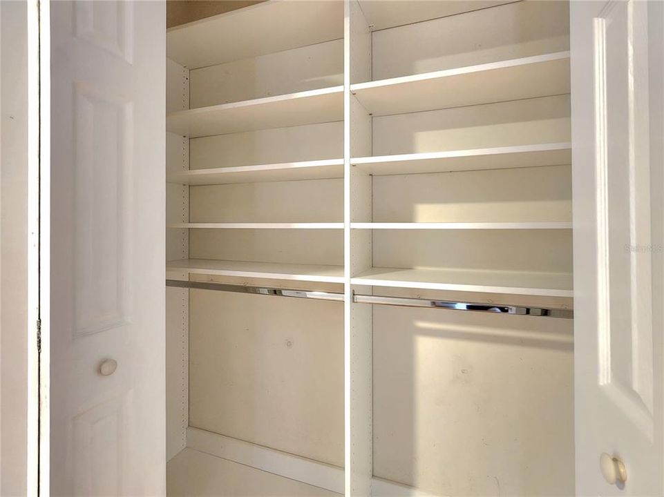 For Sale: $465,000 (4 beds, 2 baths, 2105 Square Feet)