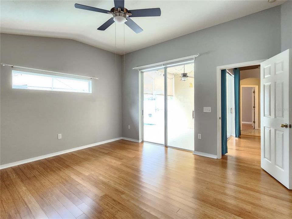 For Sale: $465,000 (4 beds, 2 baths, 2105 Square Feet)