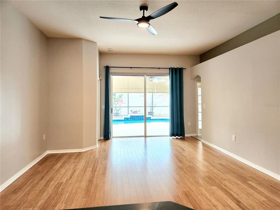 For Sale: $465,000 (4 beds, 2 baths, 2105 Square Feet)