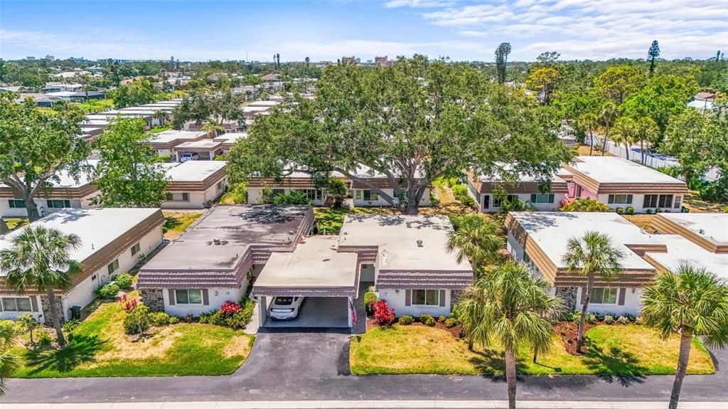 For Sale: $289,000 (2 beds, 2 baths, 1120 Square Feet)