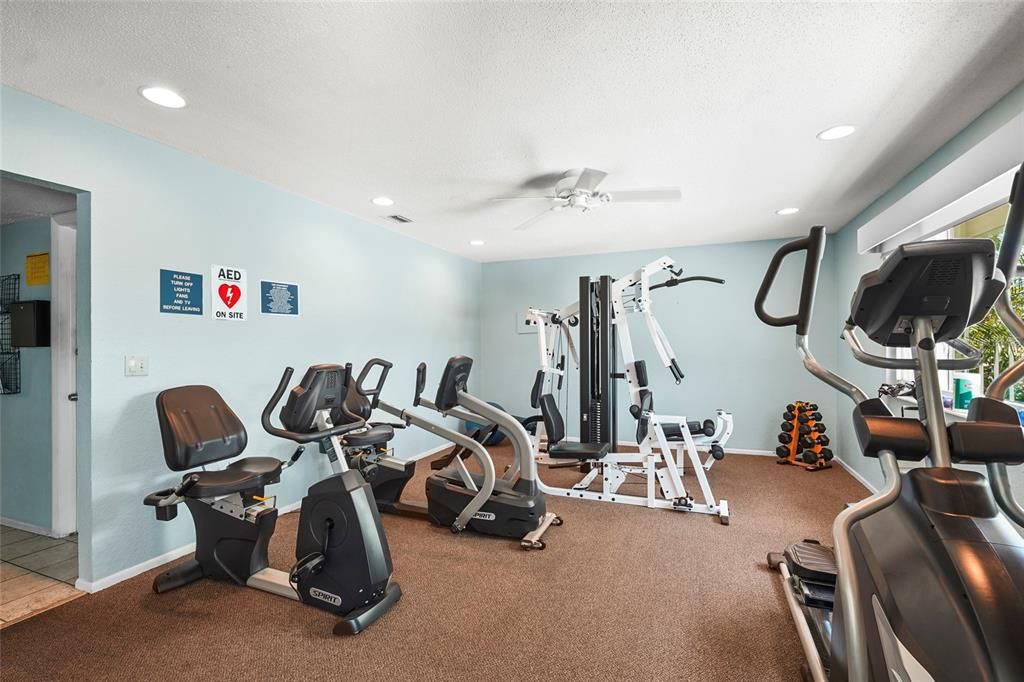 For Sale: $289,000 (2 beds, 2 baths, 1120 Square Feet)