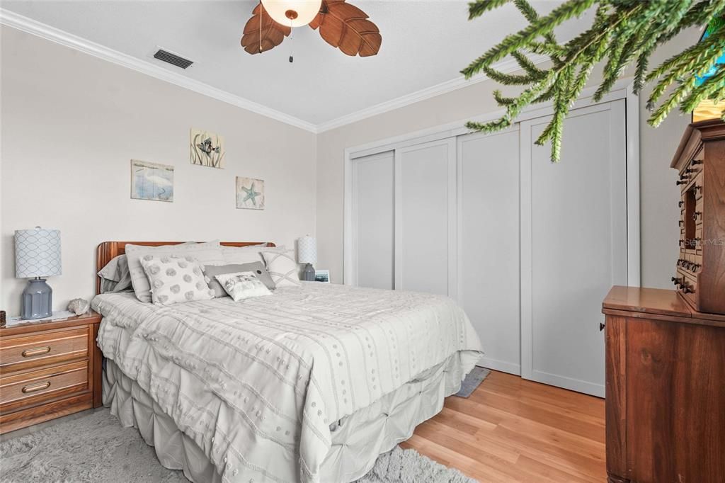 For Sale: $289,000 (2 beds, 2 baths, 1120 Square Feet)