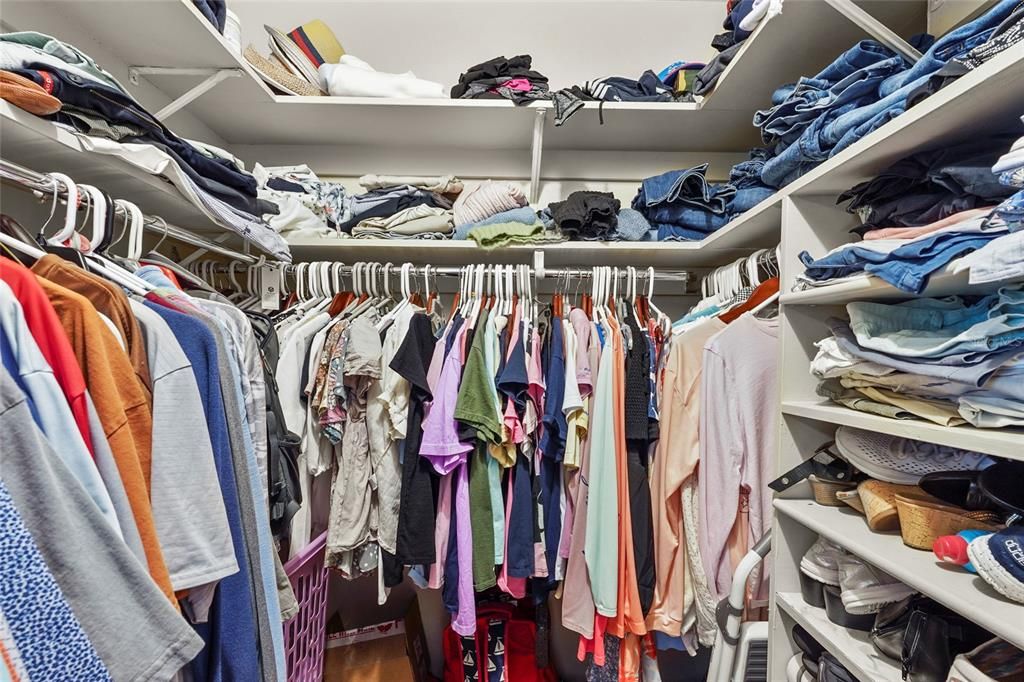 For Sale: $289,000 (2 beds, 2 baths, 1120 Square Feet)