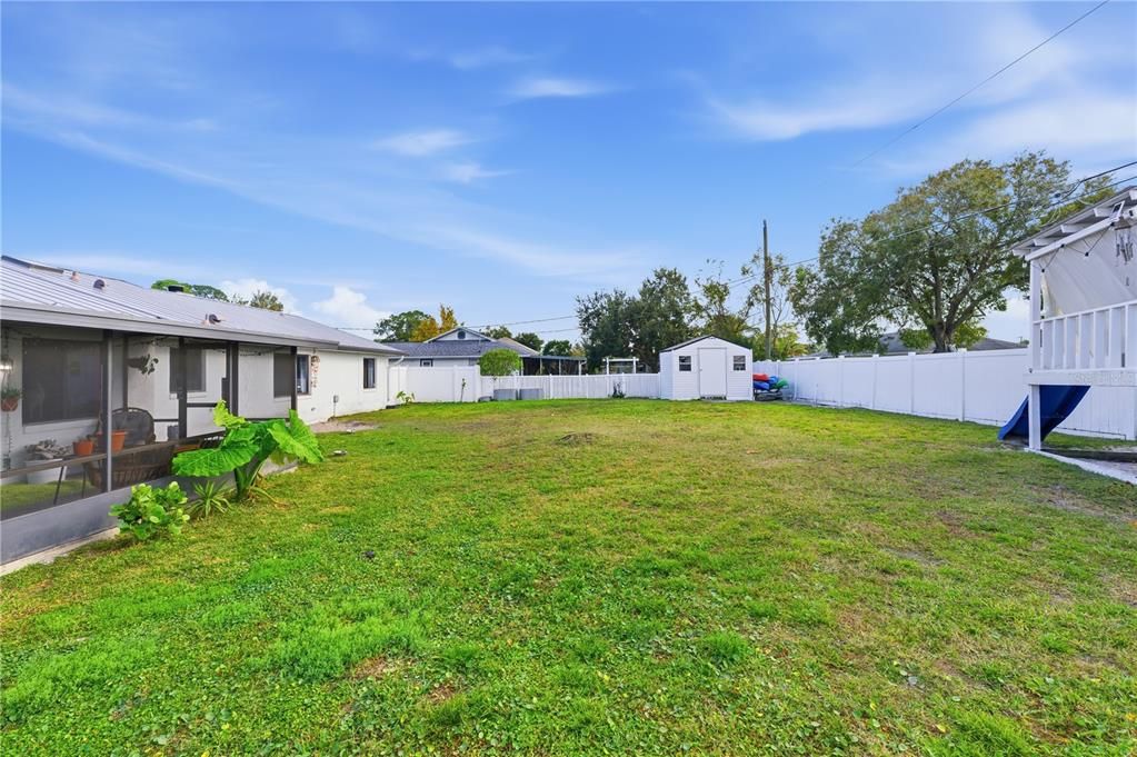 For Sale: $289,000 (3 beds, 2 baths, 1400 Square Feet)