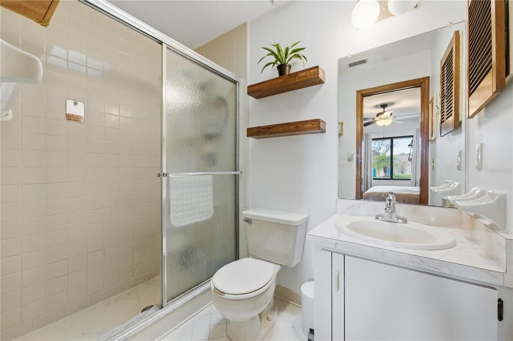 For Sale: $289,000 (3 beds, 2 baths, 1400 Square Feet)