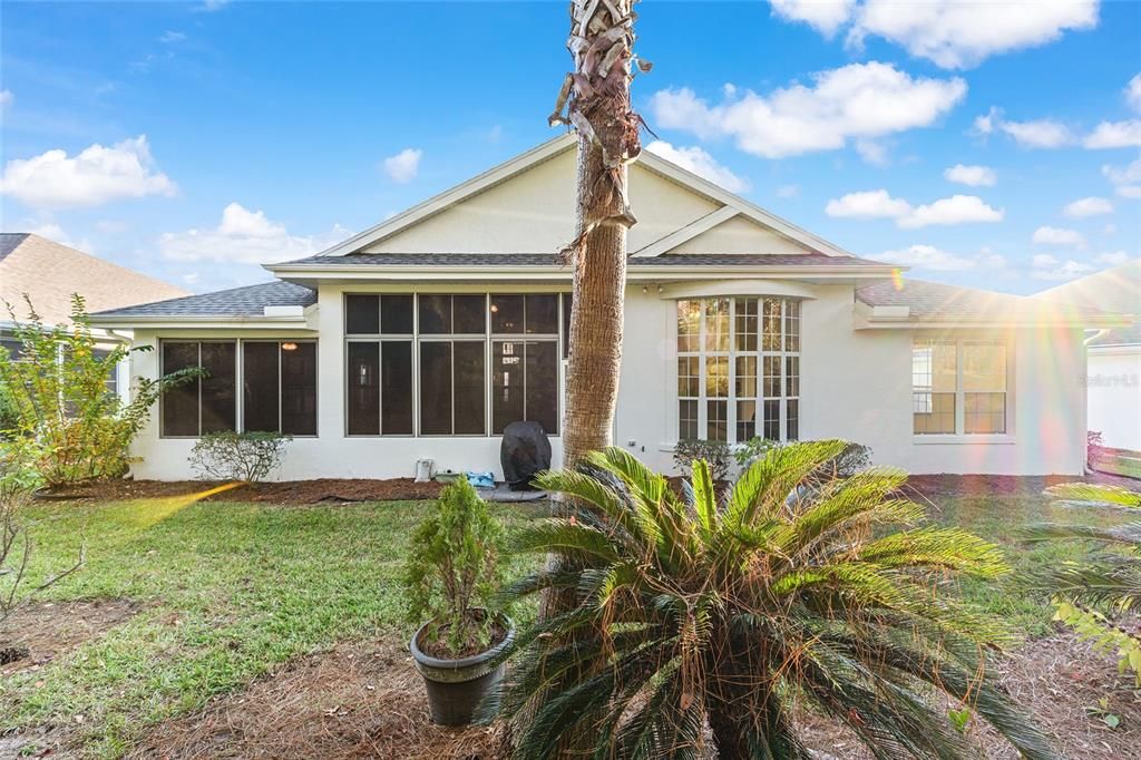 For Sale: $298,000 (2 beds, 2 baths, 2017 Square Feet)