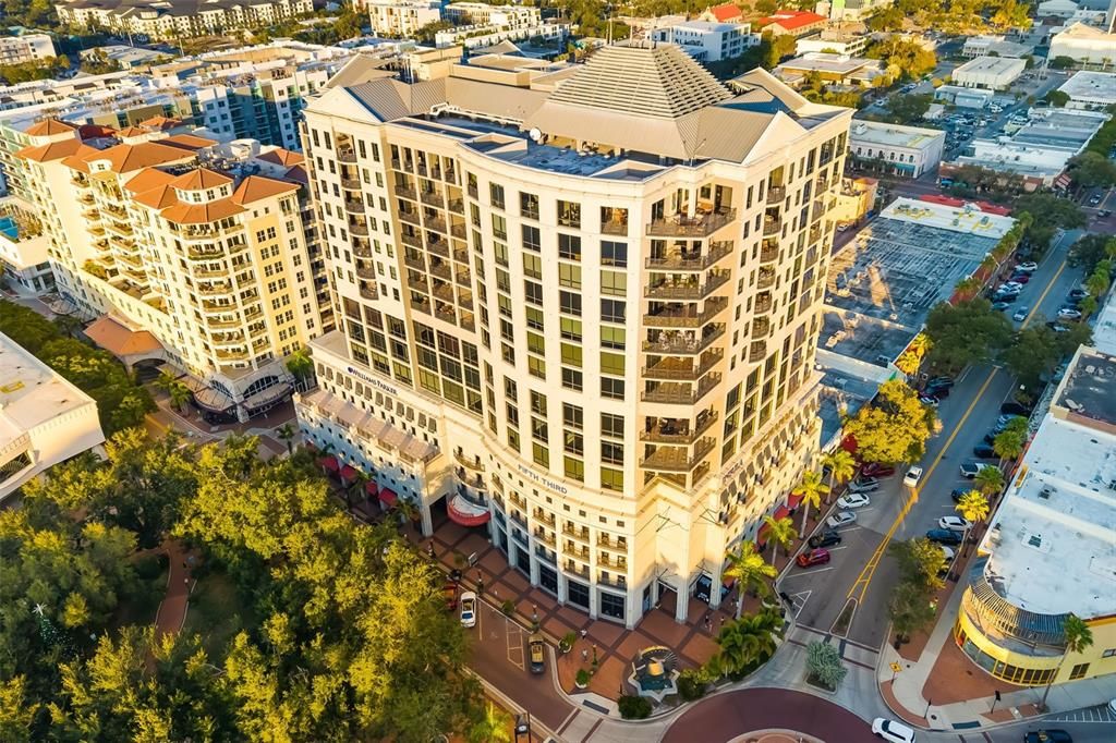 For Sale: $1,595,000 (2 beds, 2 baths, 1697 Square Feet)