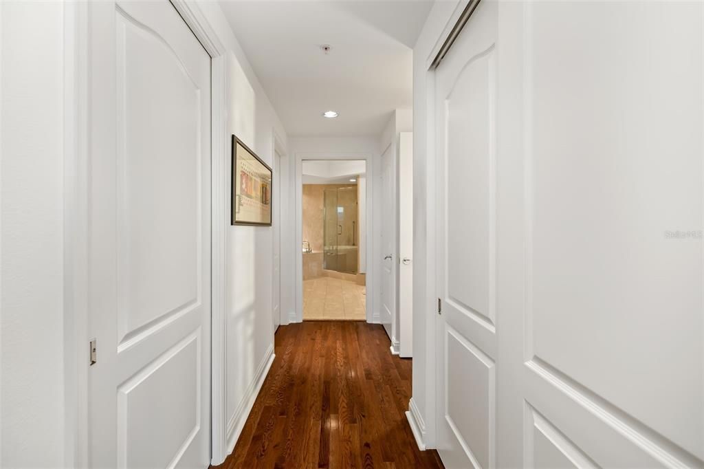 For Sale: $1,595,000 (2 beds, 2 baths, 1697 Square Feet)