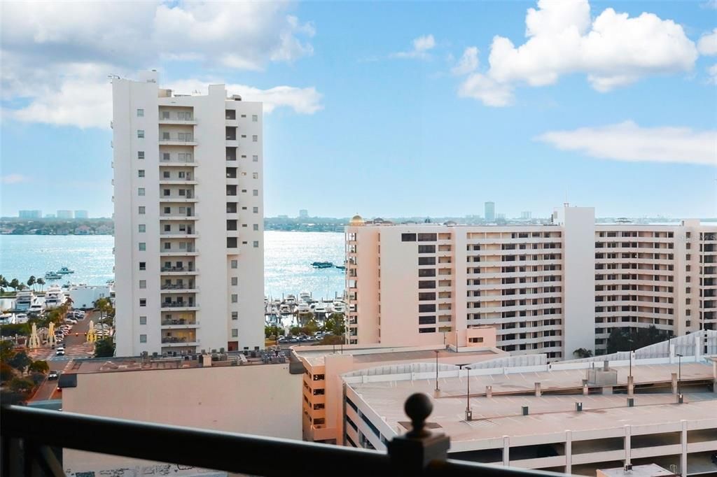 For Sale: $1,595,000 (2 beds, 2 baths, 1697 Square Feet)