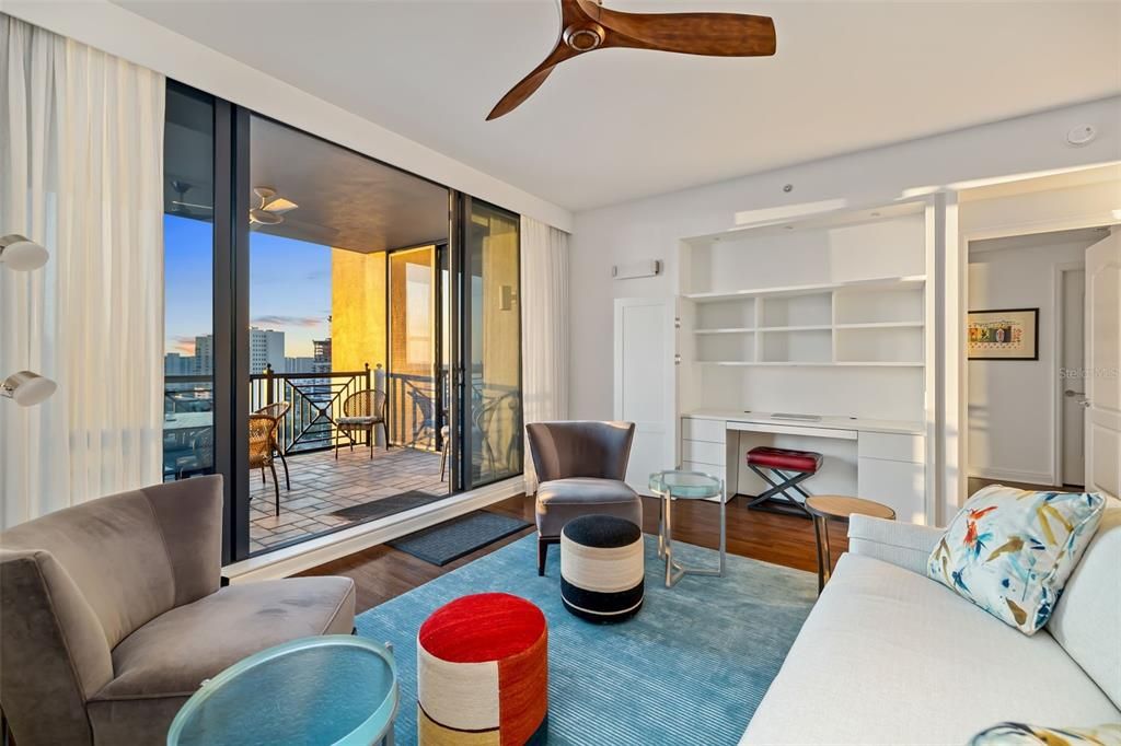 For Sale: $1,595,000 (2 beds, 2 baths, 1697 Square Feet)
