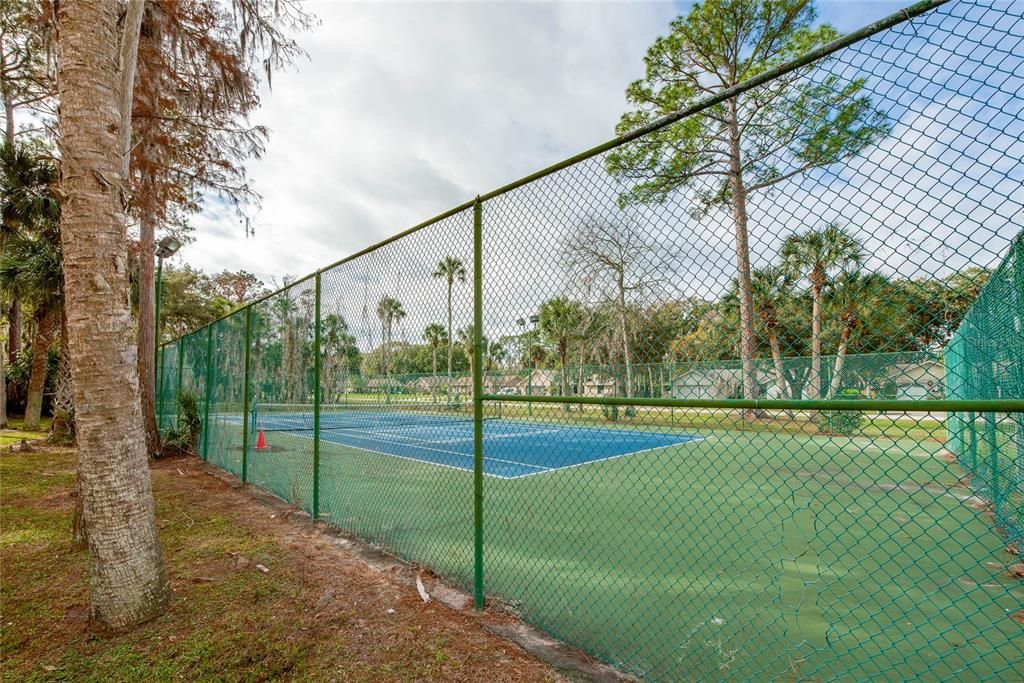 В аренду: $1,550 (2 спален, 2 ванн, 833 Квадратных фут)