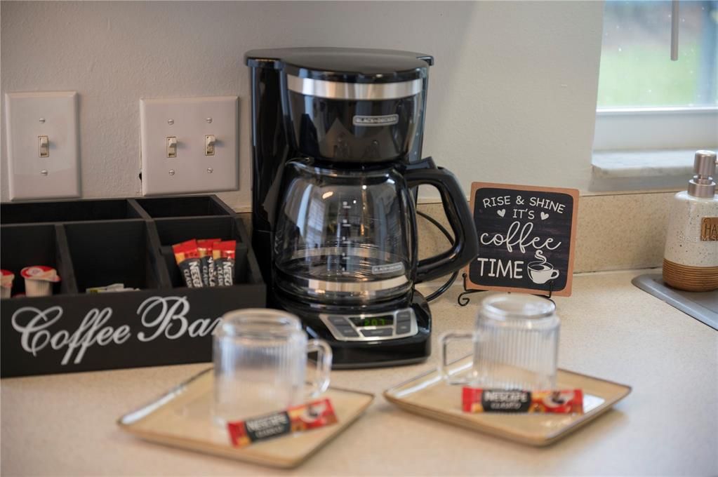 For Rent: $2,300 (3 beds, 2 baths, 1130 Square Feet)