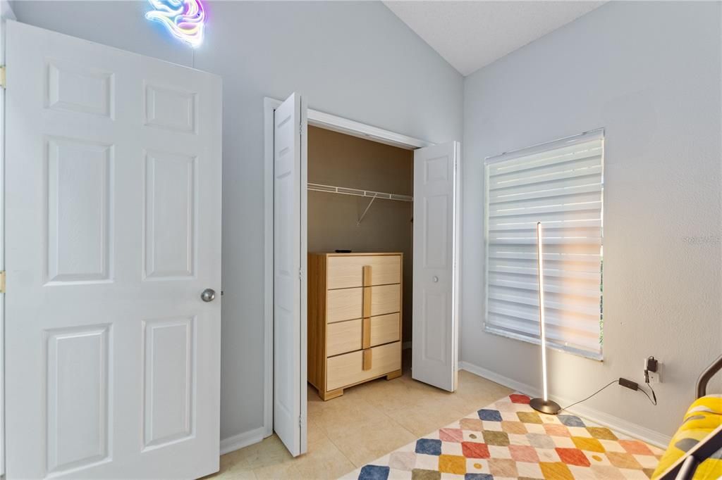 For Rent: $2,300 (3 beds, 2 baths, 1130 Square Feet)