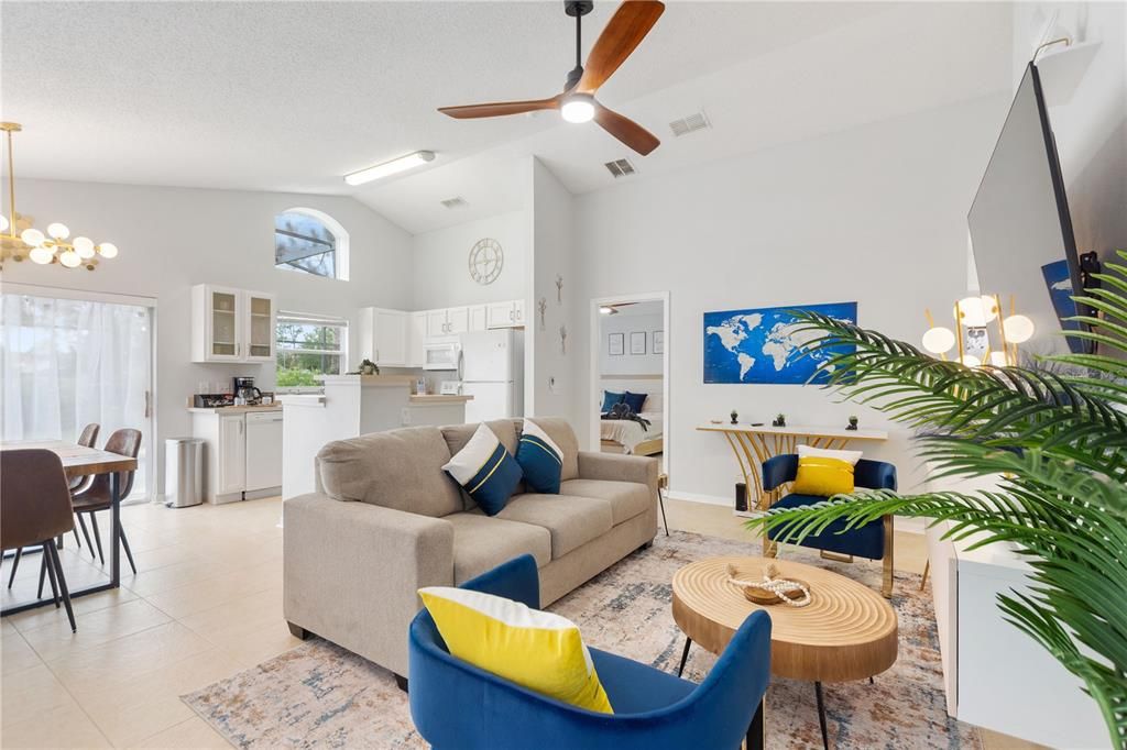 For Rent: $2,300 (3 beds, 2 baths, 1130 Square Feet)